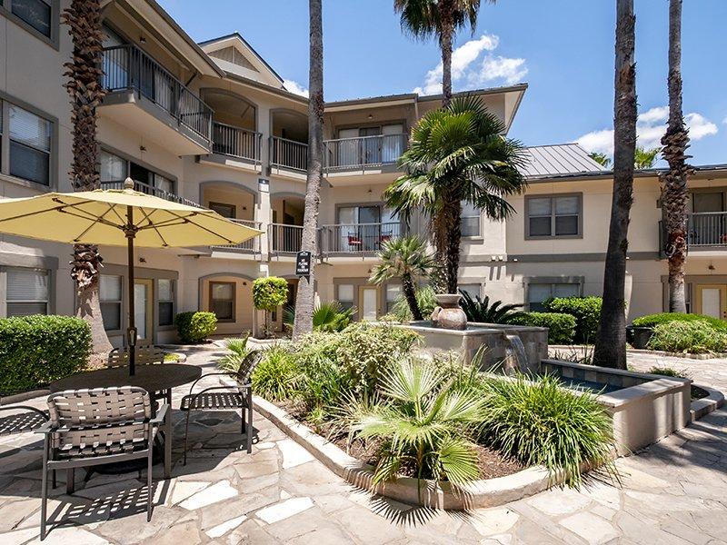 The Niche Apartments