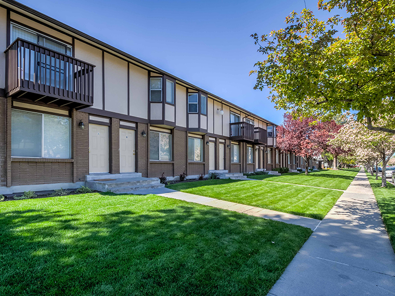 Aspen Cove Townhomes