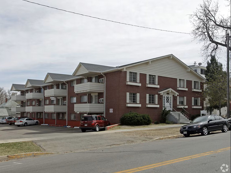 Matek Apartments
