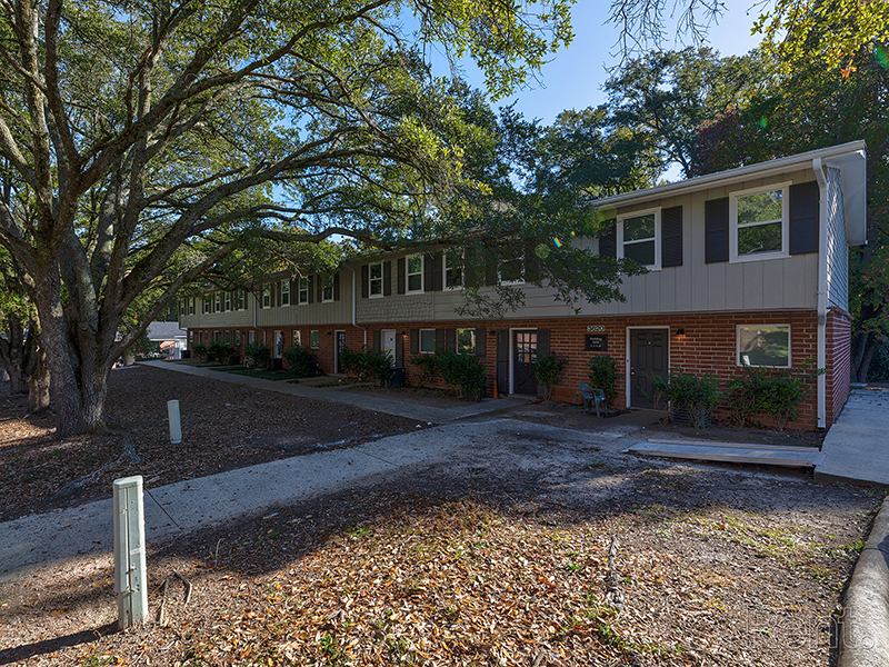 River Ridge Apartments
