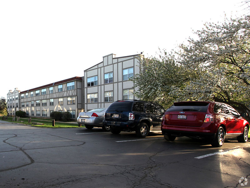 Greenleaf Apartments