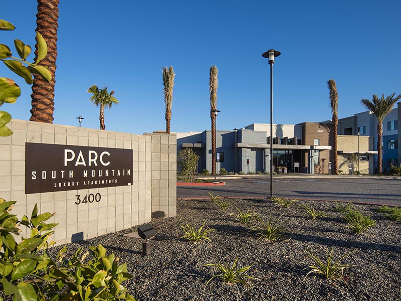 Parc South Mountain