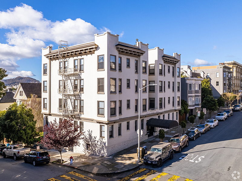 3201 Washington